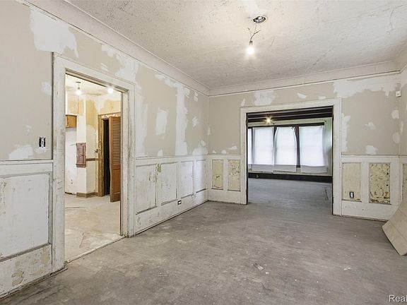 5th image of 8221 Dexter Ave