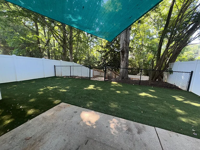 1710 Starbrook Dr — Photo 29