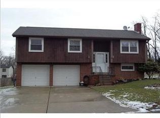 1511 Collinwood Pl, West Newton, PA 15089