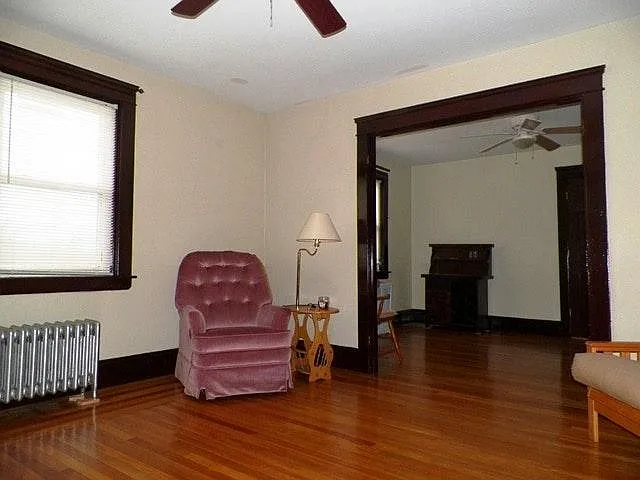 457 Charles St #3 — Photo 4