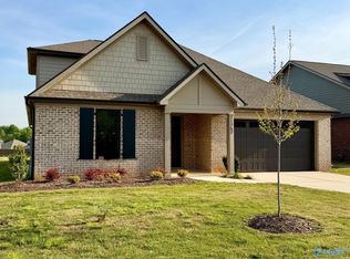 21757 Hemlock Dr, Athens, AL 35613