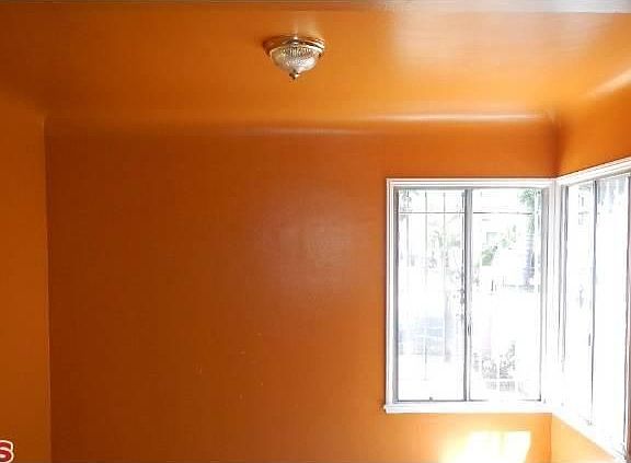 4th image of 3412 W 111th Pl
