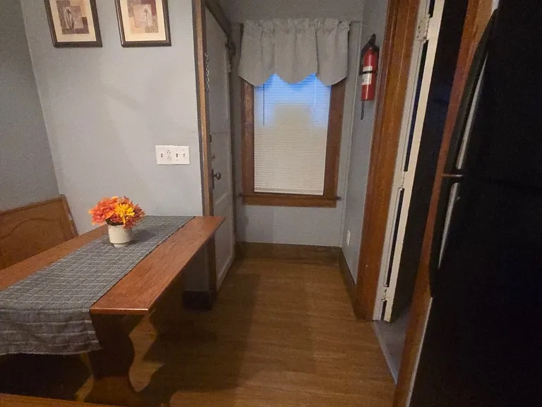 415 Ford St #1W — Photo 8