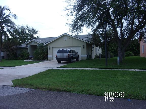 3rd image of 10591 Paso Fino Dr