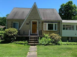 138 Denny Rd, Valencia, PA 16059