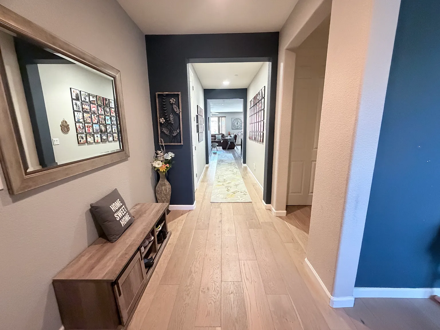 3 bed, 2127 sqft, $3,600 — Photo 2