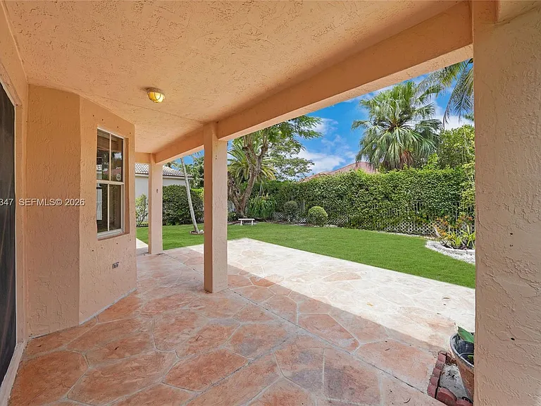4312 Laurel Ridge Cir — Photo 41