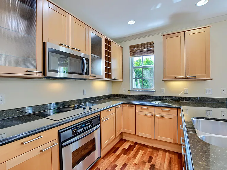 503 N Mallory Cir — Photo 19