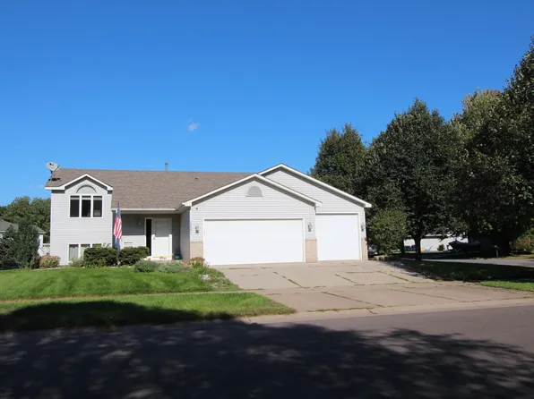 18896 Embers Ave, Farmington, MN 55024