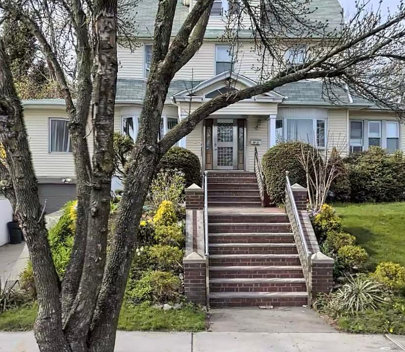 1st image of 19521 Hillside Ave