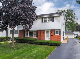 207 W Adams St, Villa Park, IL