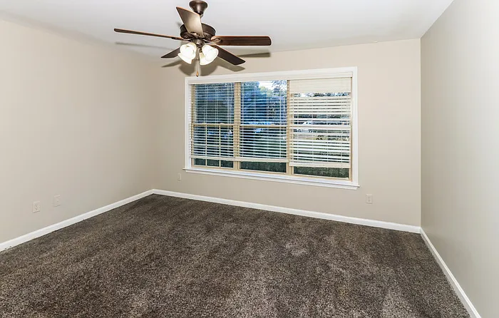 209 McEwen Ct — Photo 6