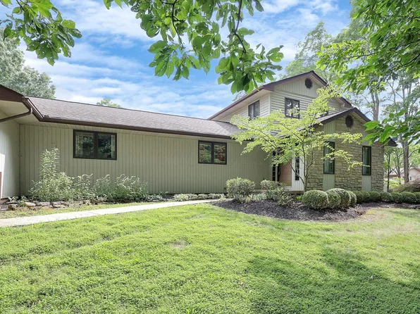 9200 Knoll Dr, Galena, OH 43021
