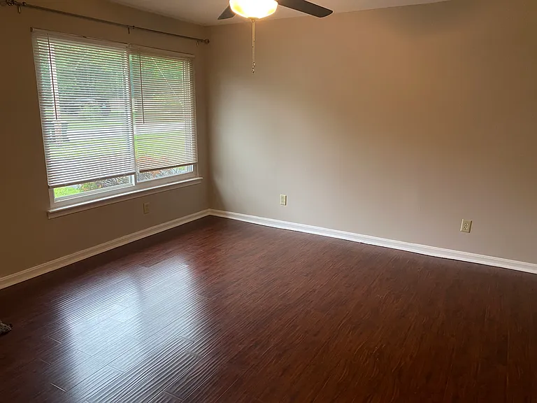 3914 Tally Ho Ct — Photo 5