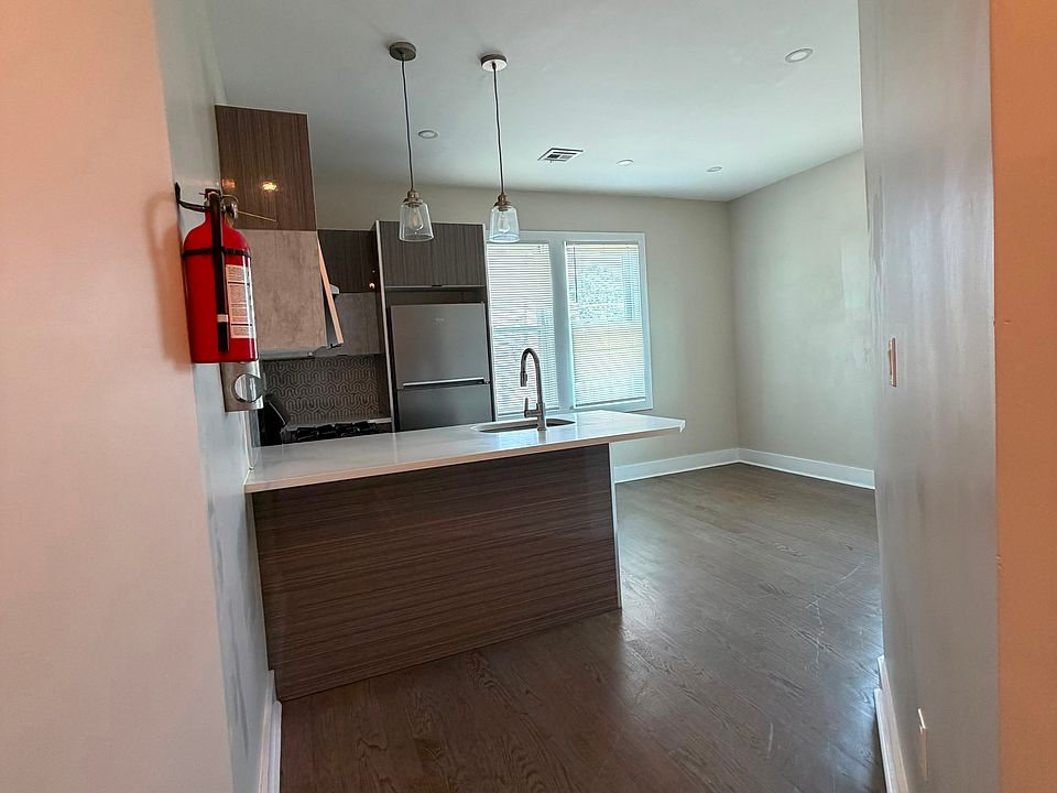 1st image of 20 Claire Ave APT B3