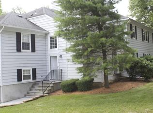 1004 Buckingham Cir, Middletown, NJ 07748