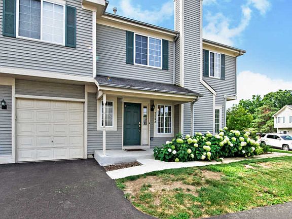 5th image of 259 Windsor Ct Unit A
