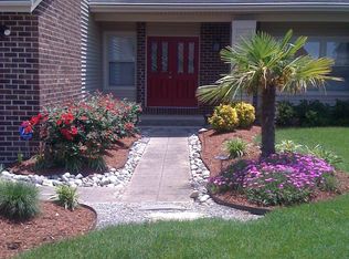 1709 Lake Christopher Dr, Virginia Beach, VA 23464