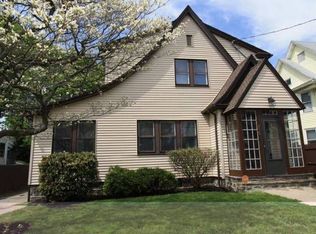 310 Norland Ave, Bridgeport, CT 06606