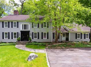 51 Brookridge Dr, Greenwich, CT 06830