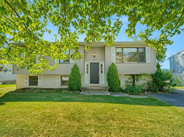 2673 Penbrook Ln, State College, PA 16801
