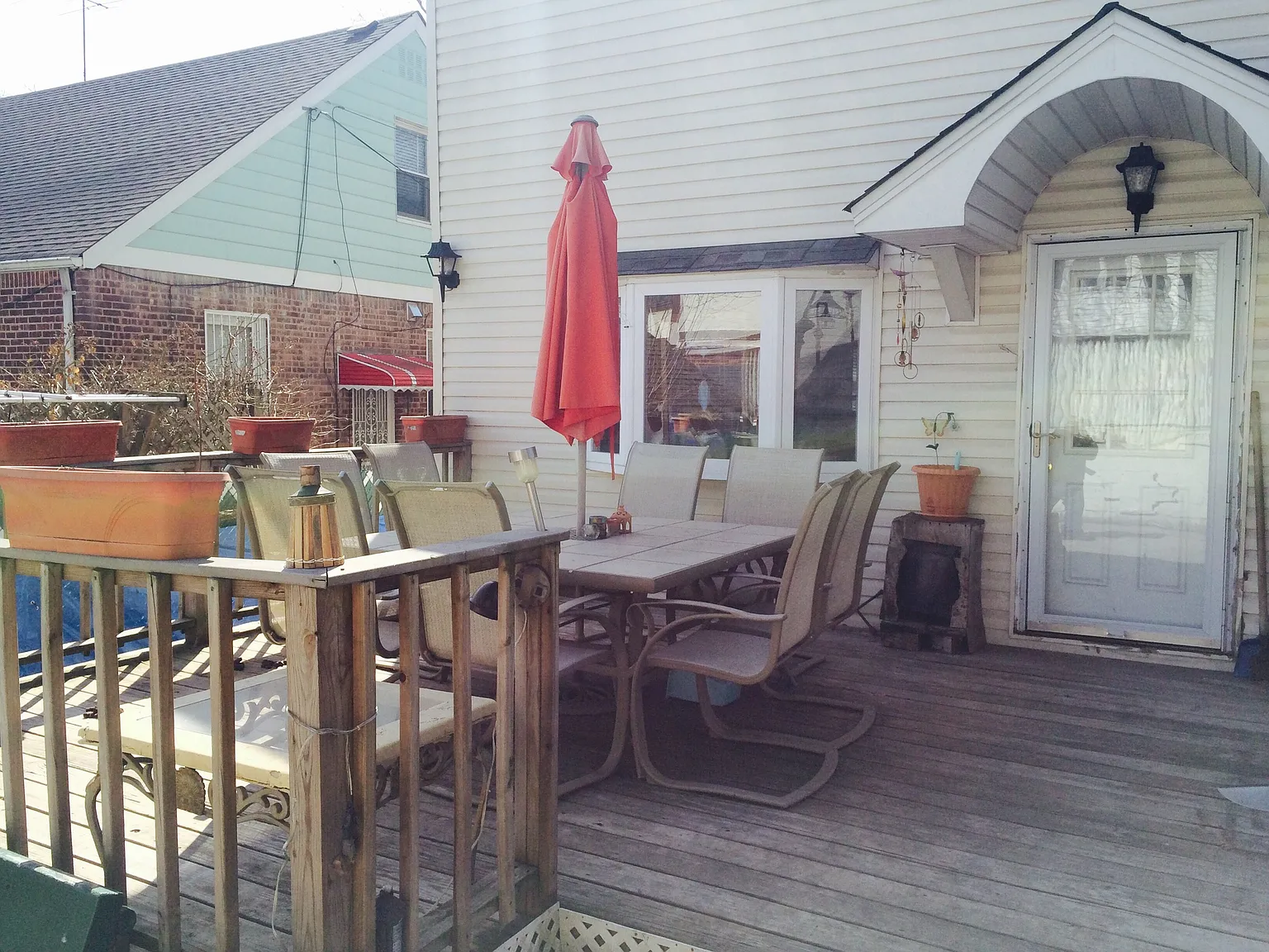 3621 Clearview Expy photo 1