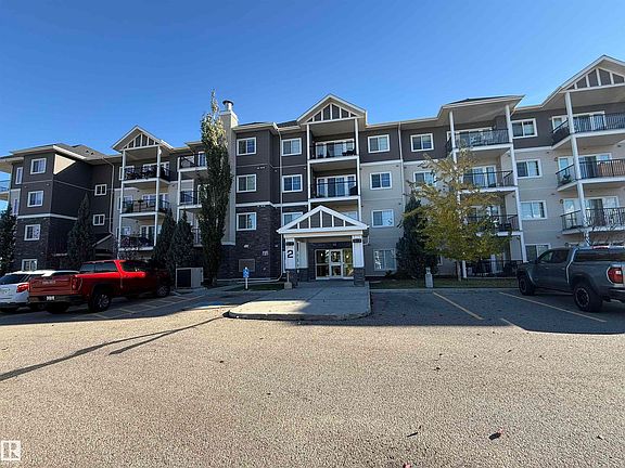 2nd image of 2 Augustine Cres Unit 1105