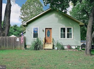 253 Vineyard Rd, Atco, NJ 08004