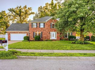 4311 Stonegarden Ln, Newburgh, IN 47630