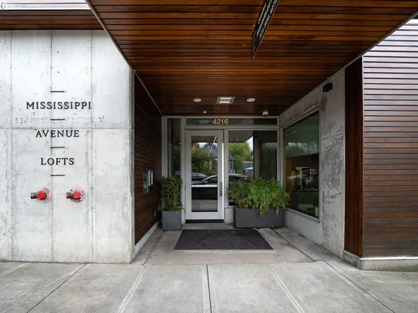 4216 N Mississippi Ave #207, Portland, OR 97217