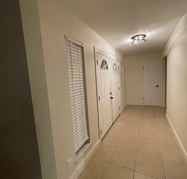 10510 W Hidden Lake Ln — Photo 8