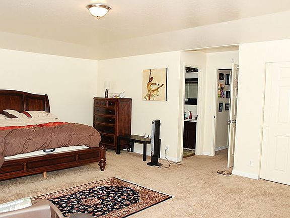 4th image of 5777 Lilac Blossom Ln