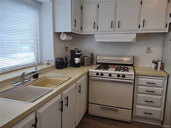 5th image of 391 Montclair Dr Space 124