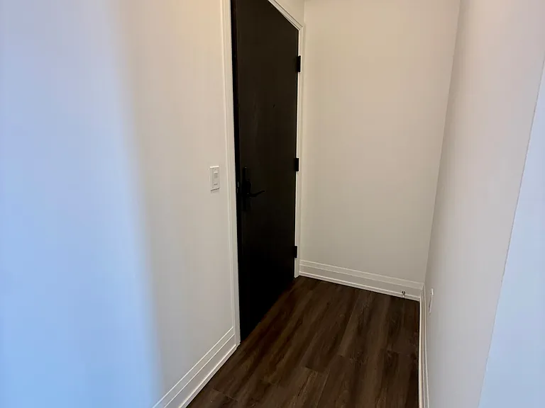 20 Soudan Ave #2408 — Photo 18