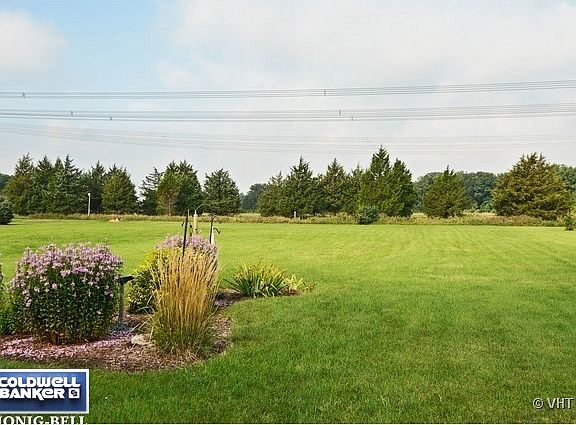 Yard-Outdoor Enthusiasts will Love this Acre Lot, and that this Property borders Silver Springs Park