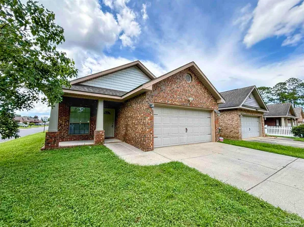 1620 Bush St, Pensacola, FL 32534