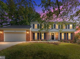 4012 N Garland St, Alexandria, VA 22304