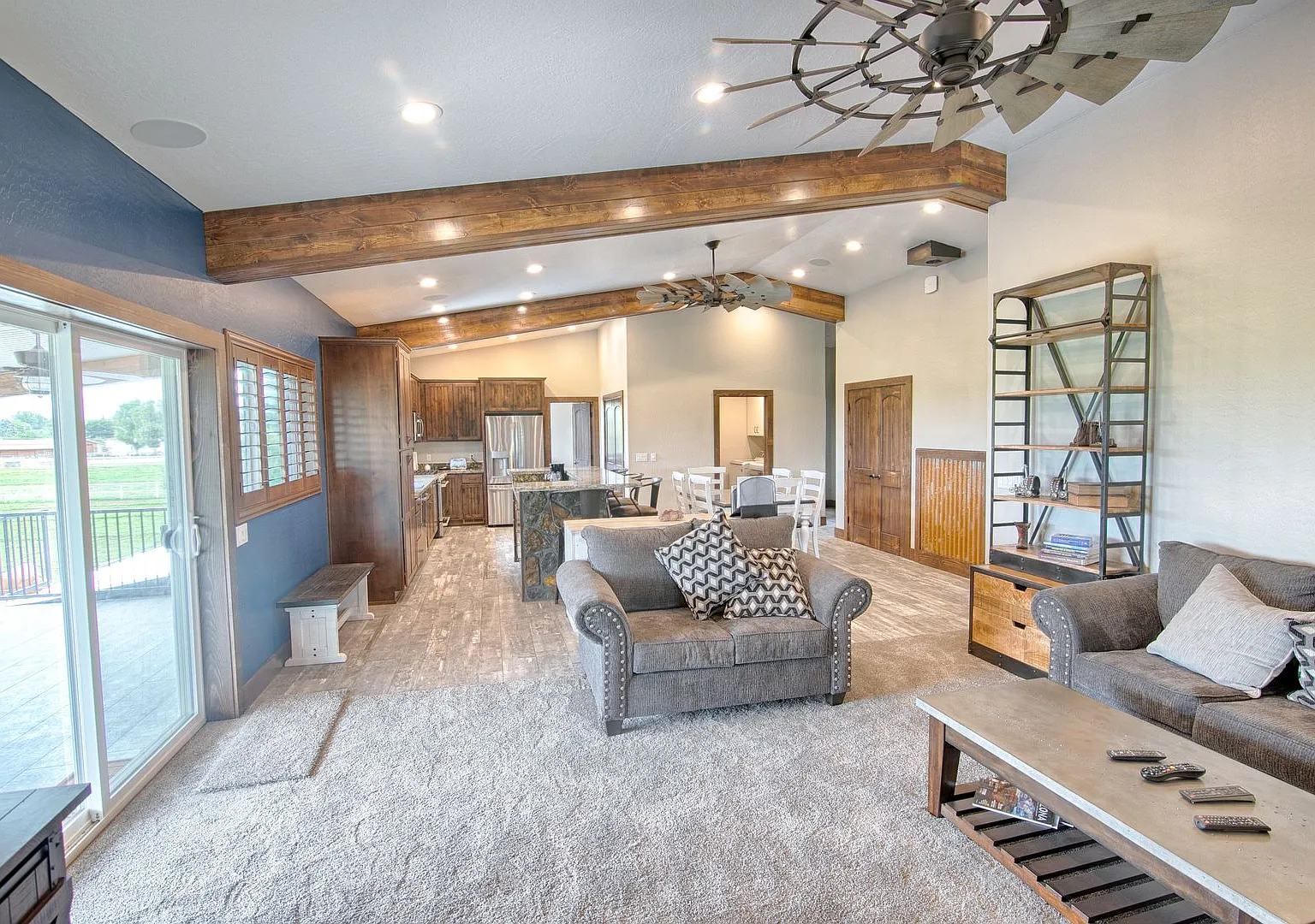 Scenic 3 bedroom 2.5 bathroom in Snowflake! — Photo 1
