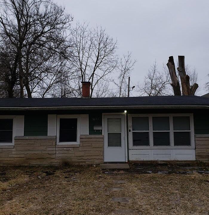 1st image of 3037 Wallace Ave
