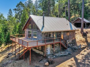 15806 Airport Rd, Nevada City, CA 95959