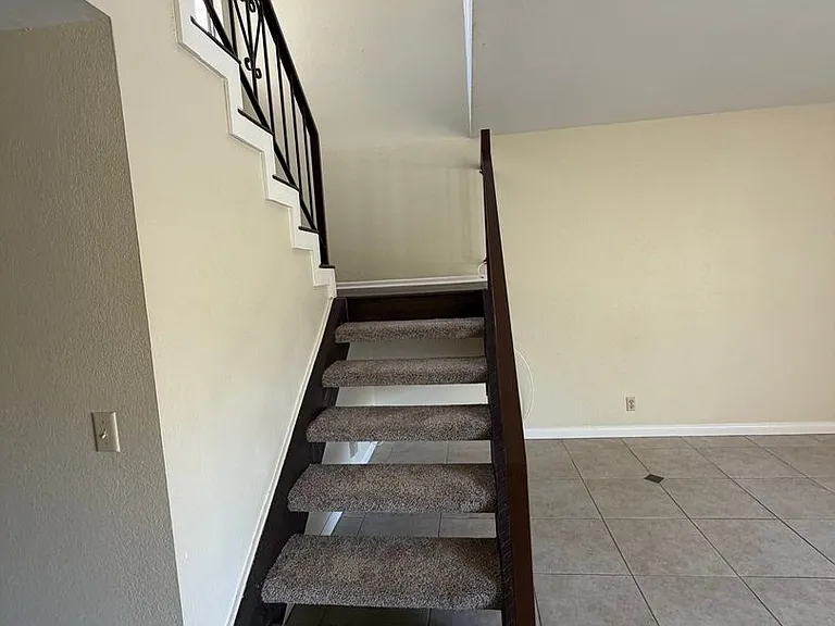 1302 Gina Dr — Photo 14