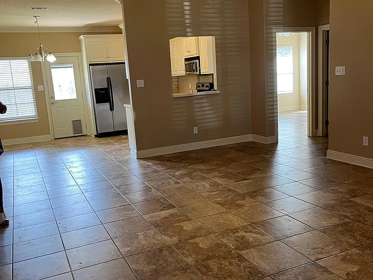 6157 Rachelle Dr — Photo 5