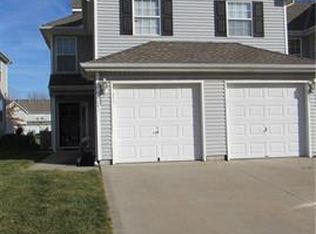 8041 N Elmwood Ave, Kansas City, MO 64119