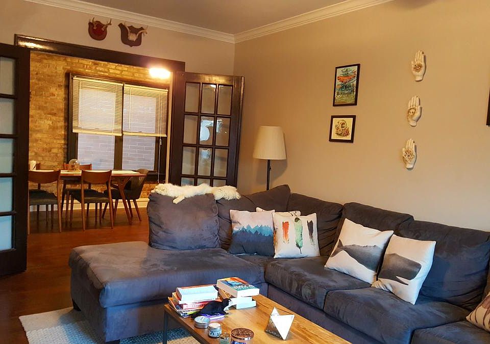 1st image of 2514 N Sacramento Ave #3N