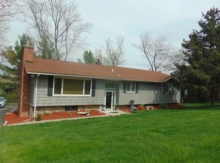 124 Forty Acre Mountain Rd, Danbury, CT 06811