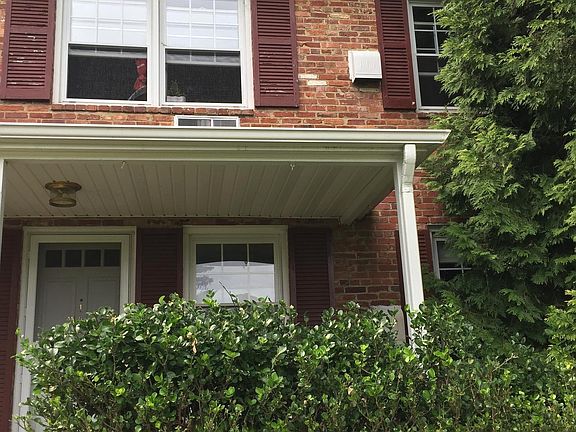 3rd image of 145 Talbott St #0