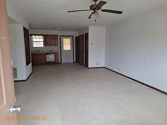2nd image of 52 Roberts Ave #4