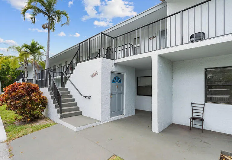 4839 Arjaro Dr #4839 — Photo 1