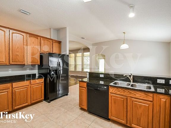 5th image of 13773 Fish Eagle Dr W