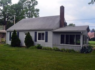 6 Pennsylvania Rd, Vermilion, OH 44089